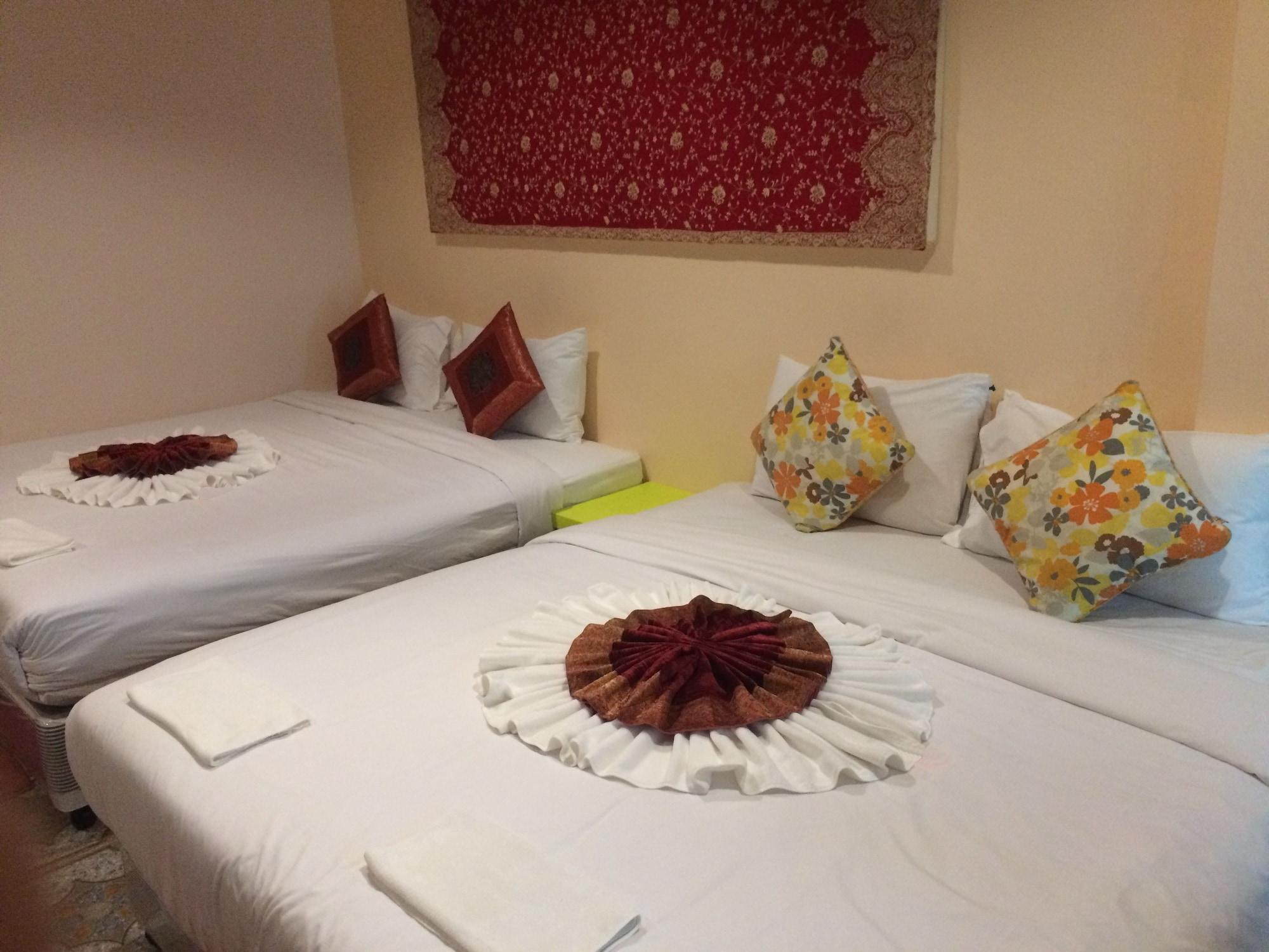Goldsea Beach Patong Экстерьер фото