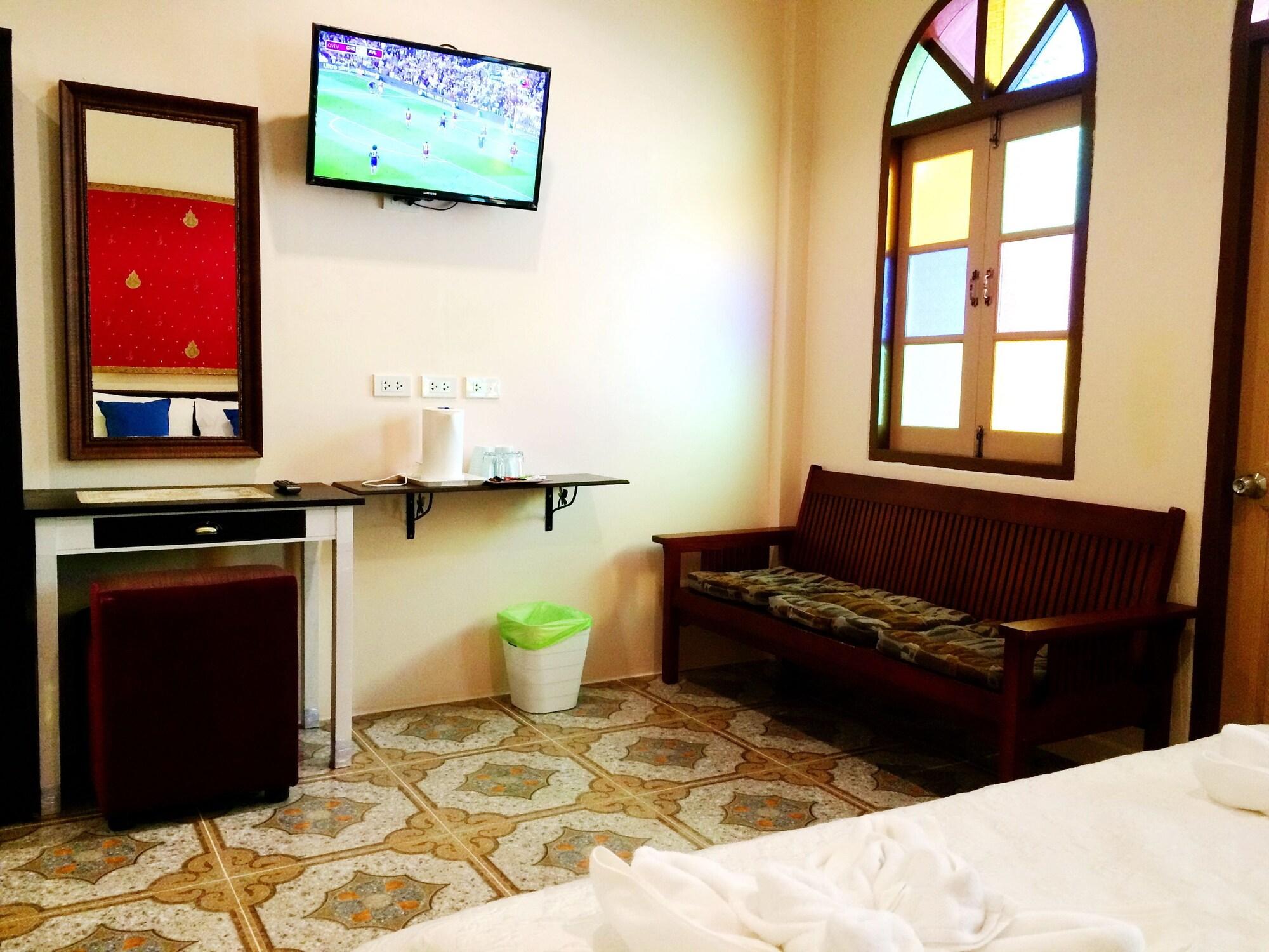 Goldsea Beach Patong Экстерьер фото