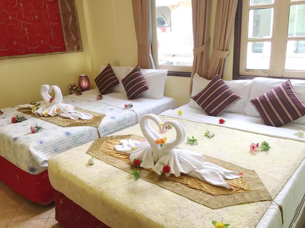 Goldsea Beach Patong Экстерьер фото