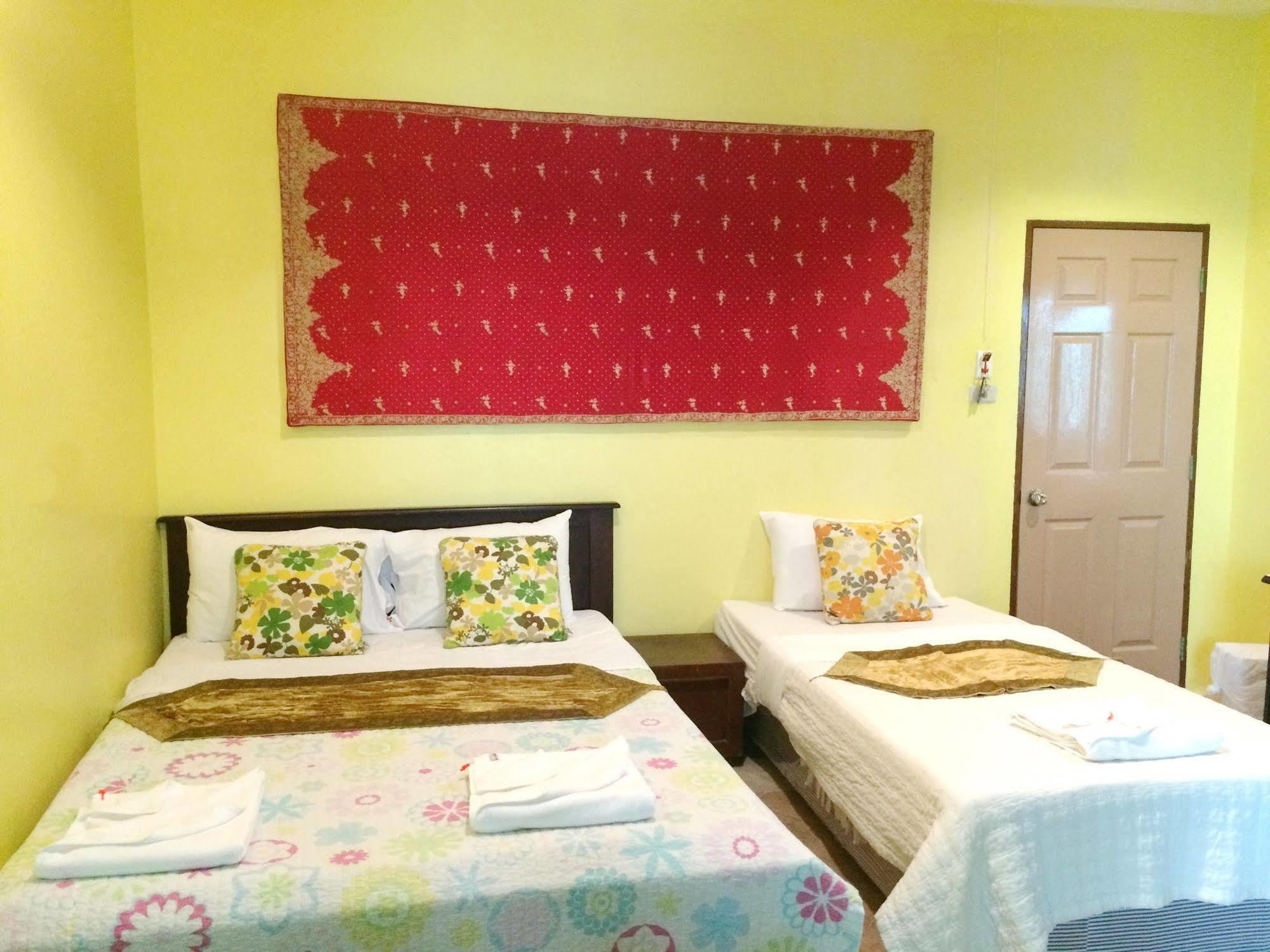Goldsea Beach Patong Экстерьер фото