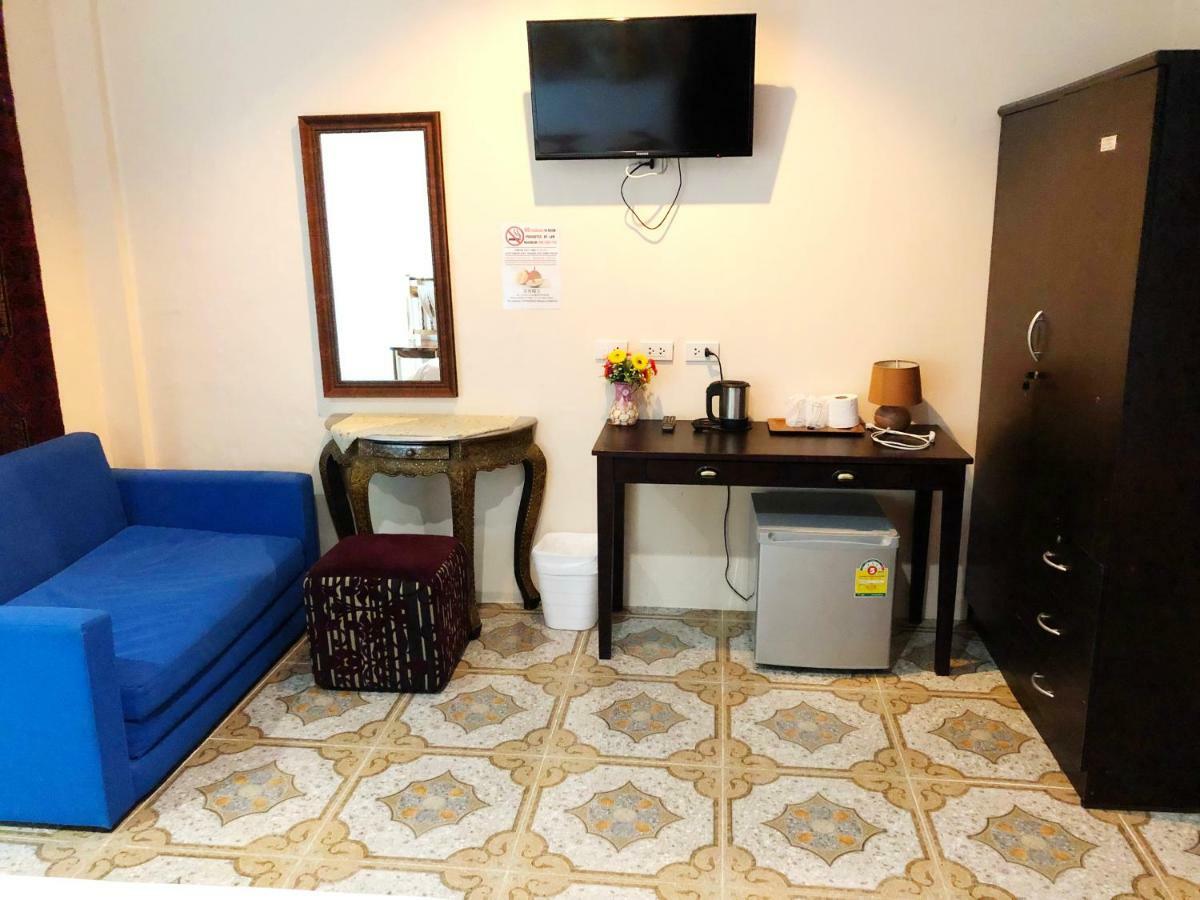 Goldsea Beach Patong Экстерьер фото